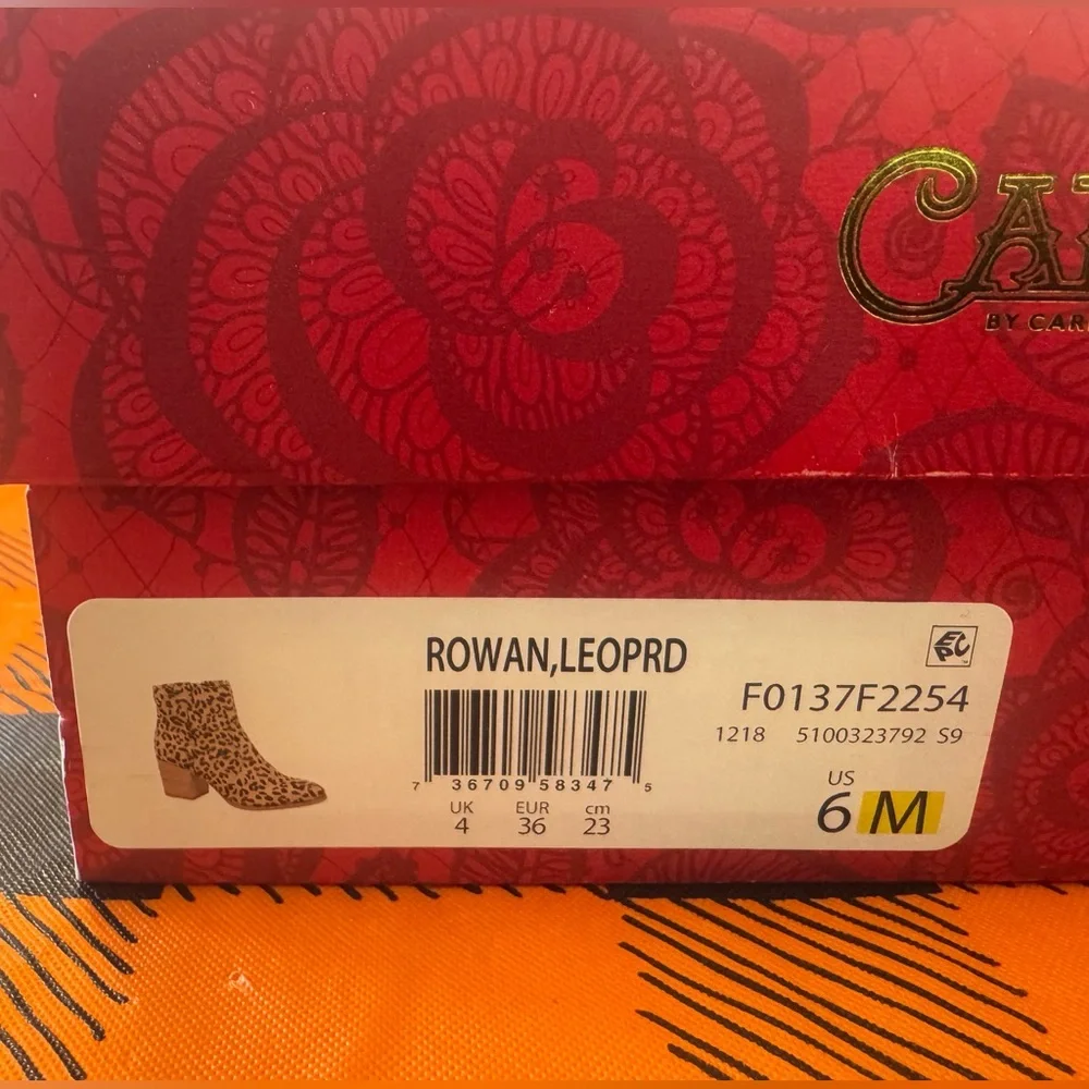 Carlos Santana Ankle Boots, size 6 and 6.5, one box_8